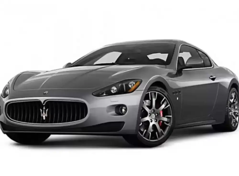 MASERATI GRANTURISMO (2007-2020) DESING CSOMAGTÉRSZÖNYEG