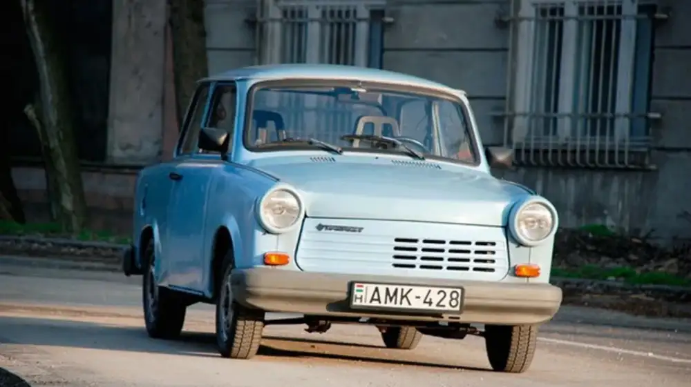 TRABANT 1.1 (1990-1991) SPAGETTI SZÖNYEG
